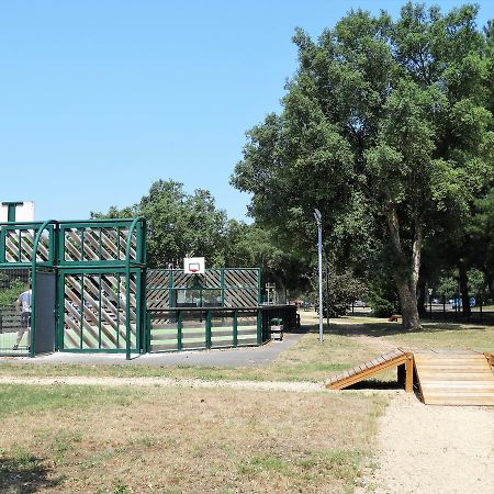 Camping Sunissim L'Airial By Locatour Otel Soustons Dış mekan fotoğraf