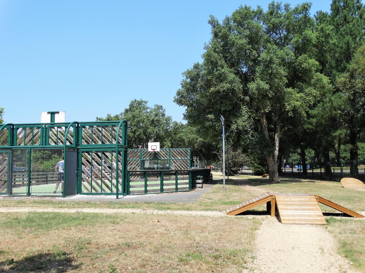Camping Sunissim L'Airial By Locatour Otel Soustons Dış mekan fotoğraf